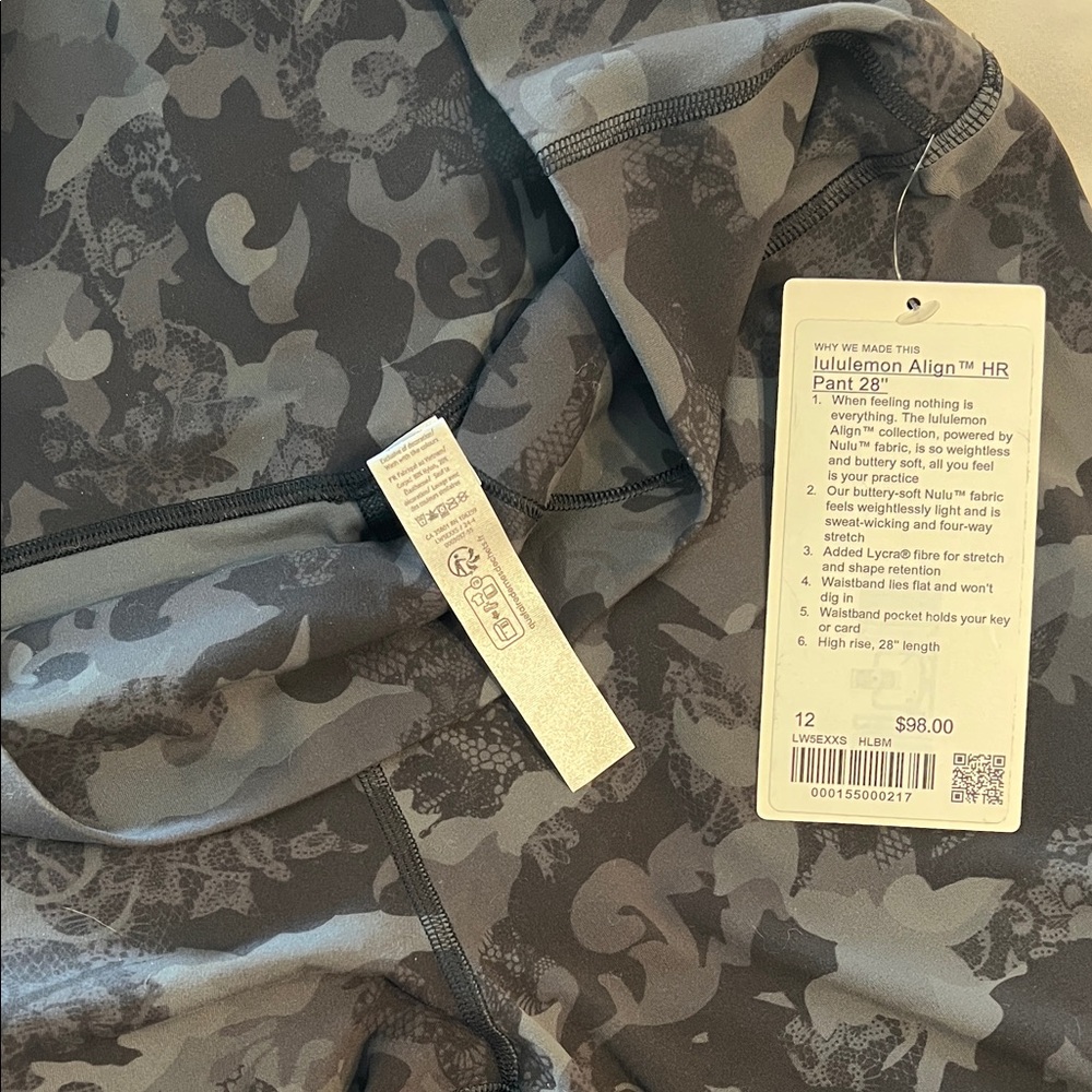 Lululemon Athletica Align High-Rise Pants in Black and Gray Camo 28” size 12 NWT